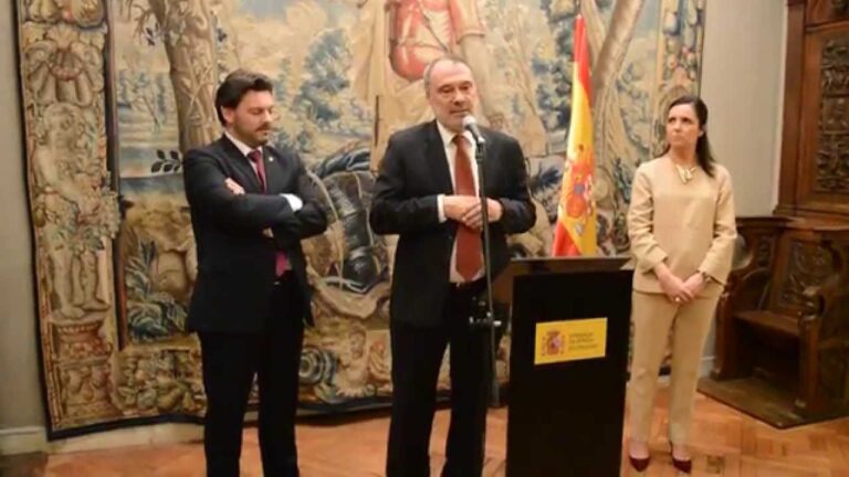 embajada de uruguay en españa