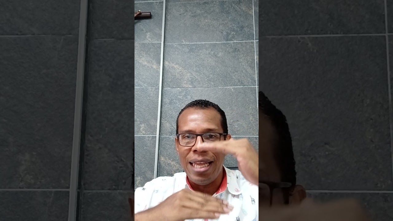 tengo que pagar matrícula universidad si he solicitado beca